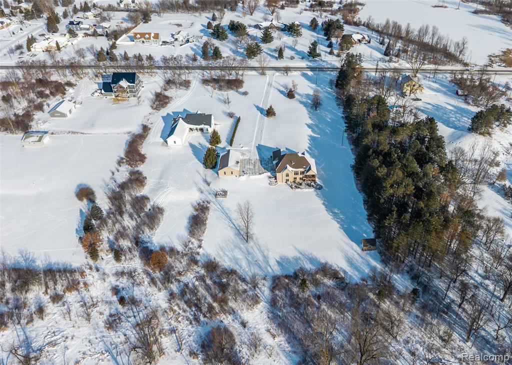 2470 East Baldwin Road Grand Blanc, MI 48439 - Photo 62 of 64 Gallery Image 62