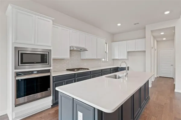 $3,700 | 3513 Twin Pond Trail, Euless, TX 76040