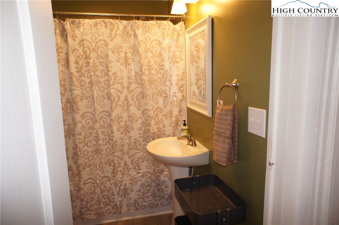 260 Dusty Road Boone, NC 28607 - Photo 10 of 31 Gallery Image 10
