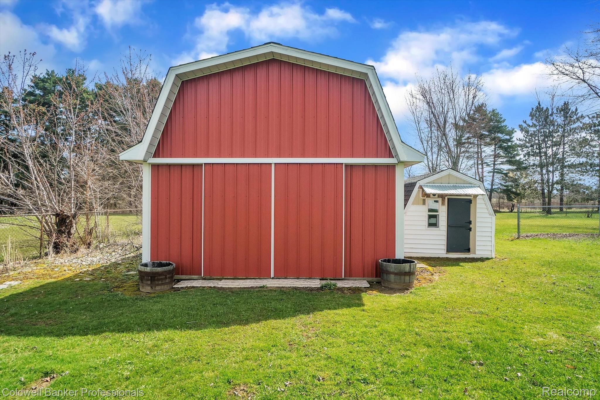 12361 Odell Road Linden, MI 48451 - Photo 37 of 40 38-12361-Odell-Rd-WindowStill-Real-Estate-Photography-38.jpg