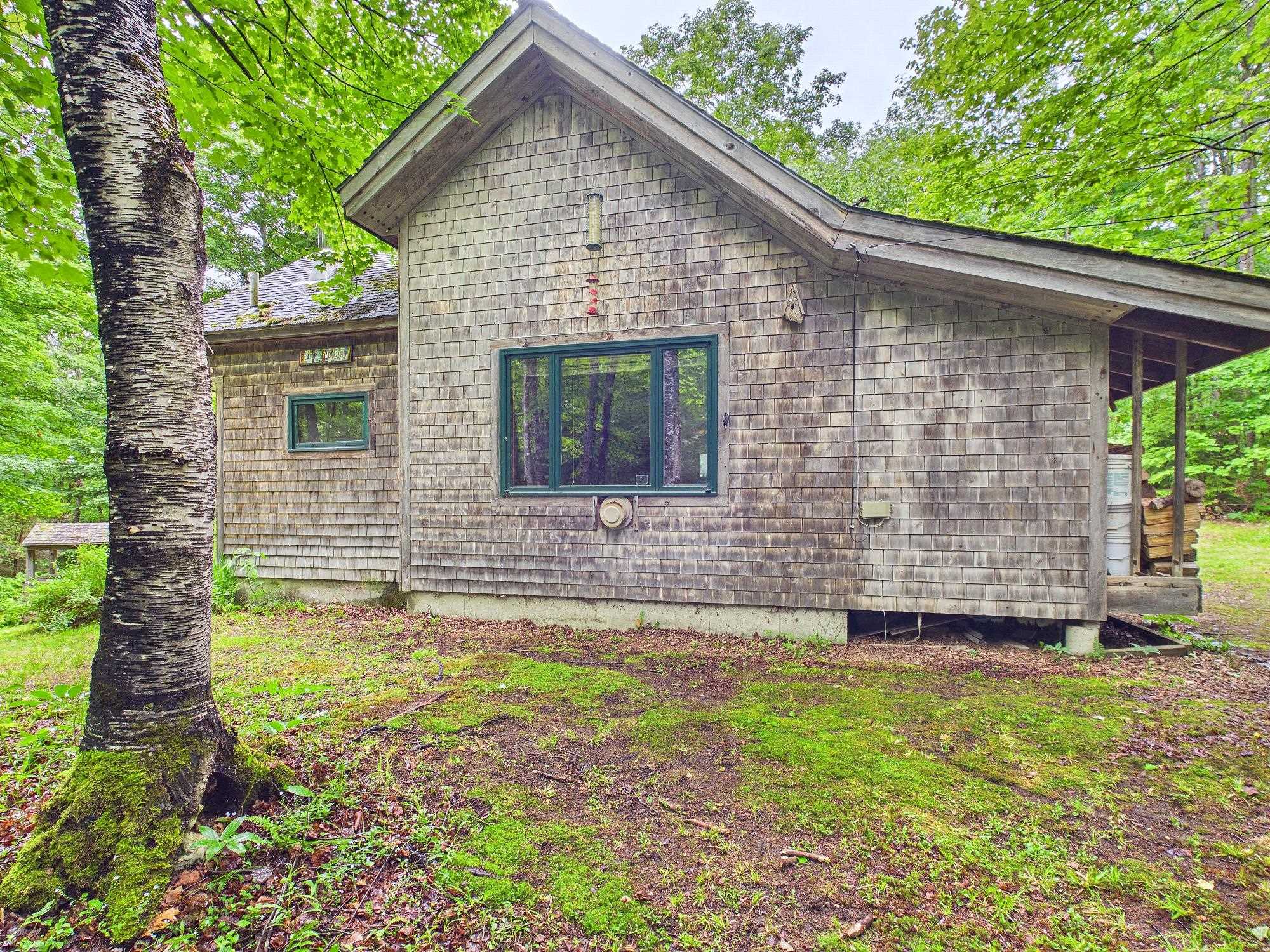 699 Kinsman Road Grafton, NH 03240 - Photo 2 of 36