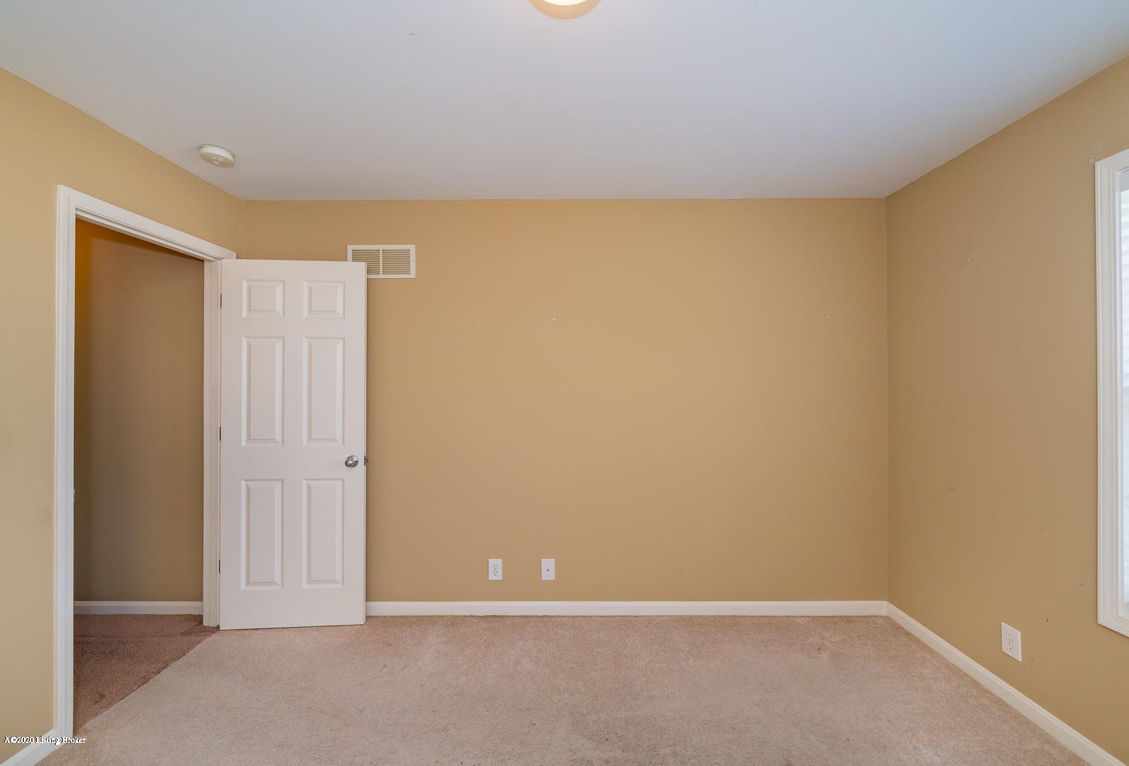 6715 Obryan Road Louisville, KY 40291 - Photo 23 of 44 6715 Obryan Rd L-13