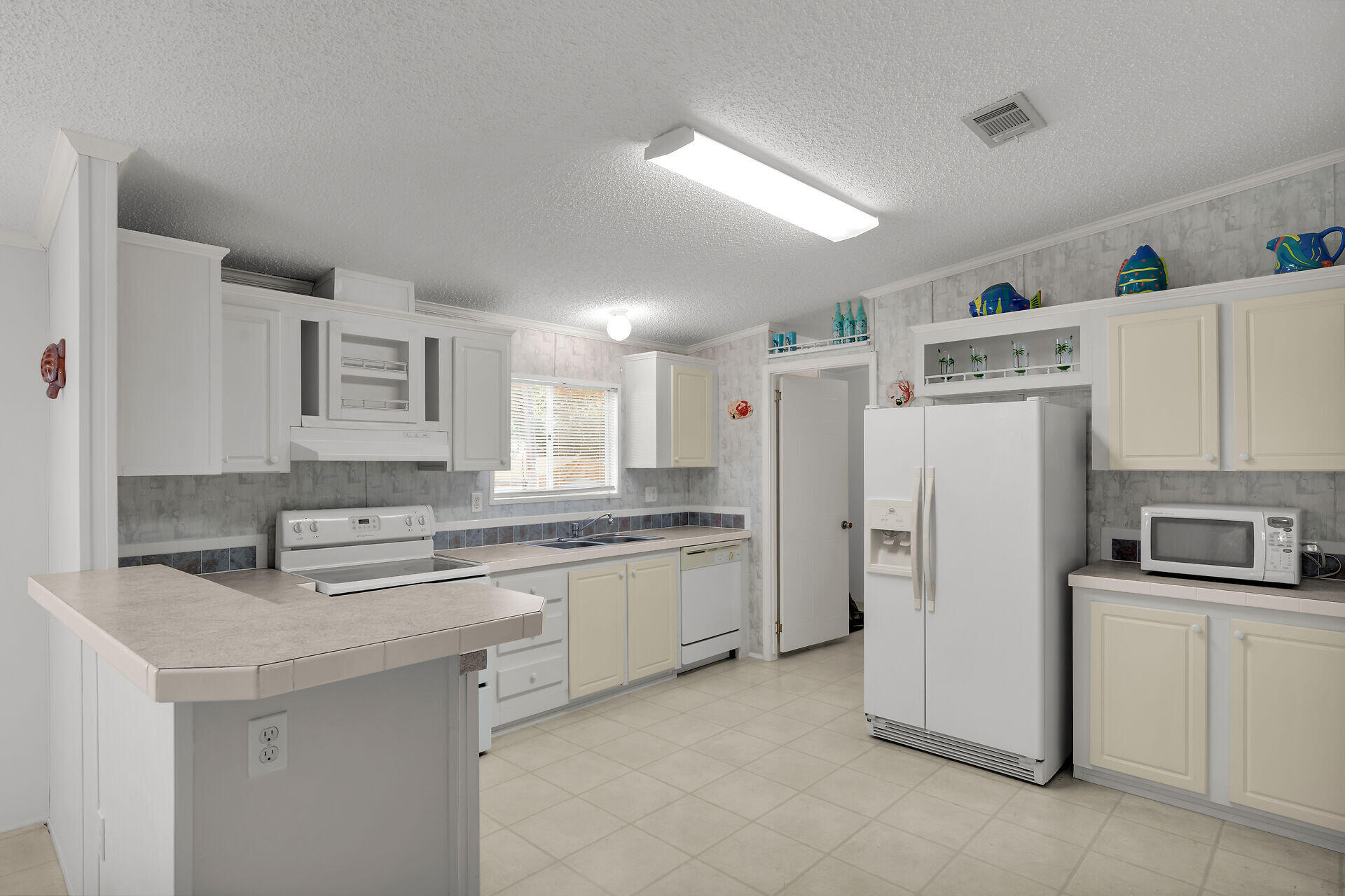222 Cuba Road Tavernier, FL 33070 - Photo 14 of 46 222 Cuba Rd