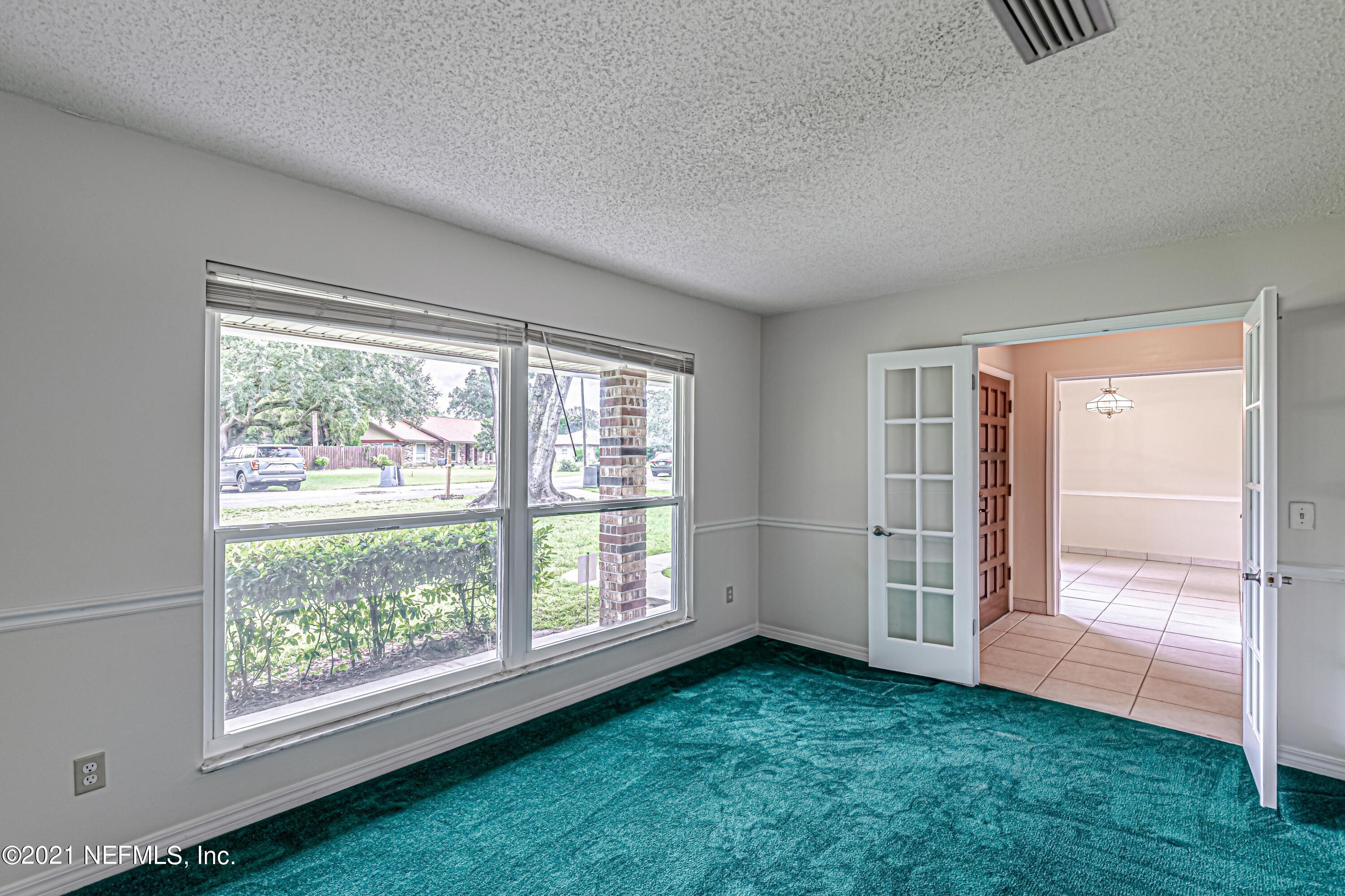 568 Rockingham Road Orange Park, FL 32073 - Photo 18 of 38 17-Study