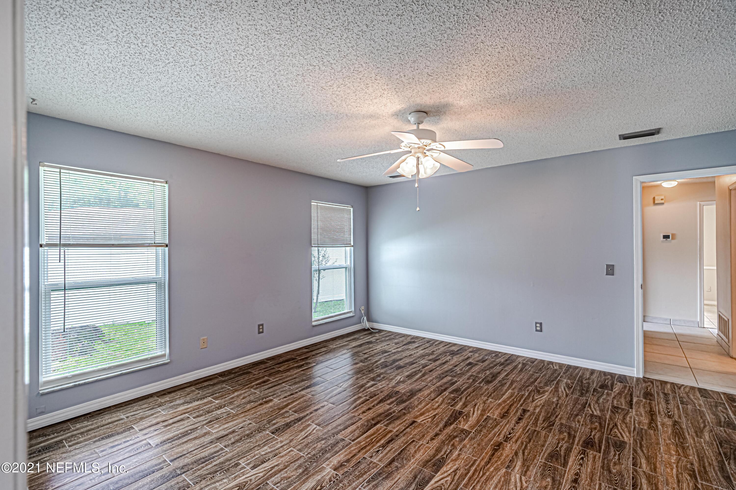568 Rockingham Road Orange Park, FL 32073 - Photo 21 of 38 20-Primary Bedroom