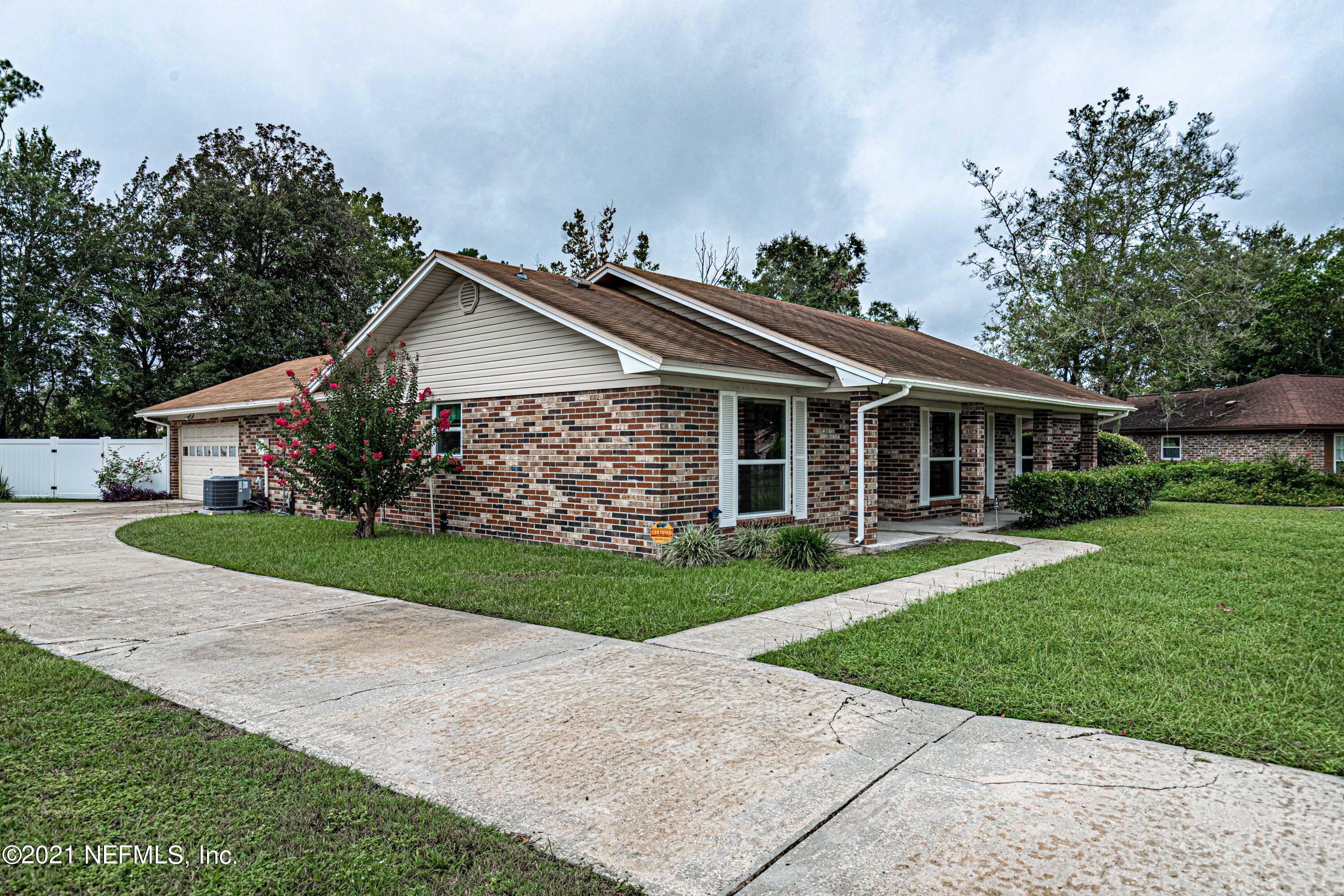 568 Rockingham Road Orange Park, FL 32073 - Photo 6 of 38 5-Front Side