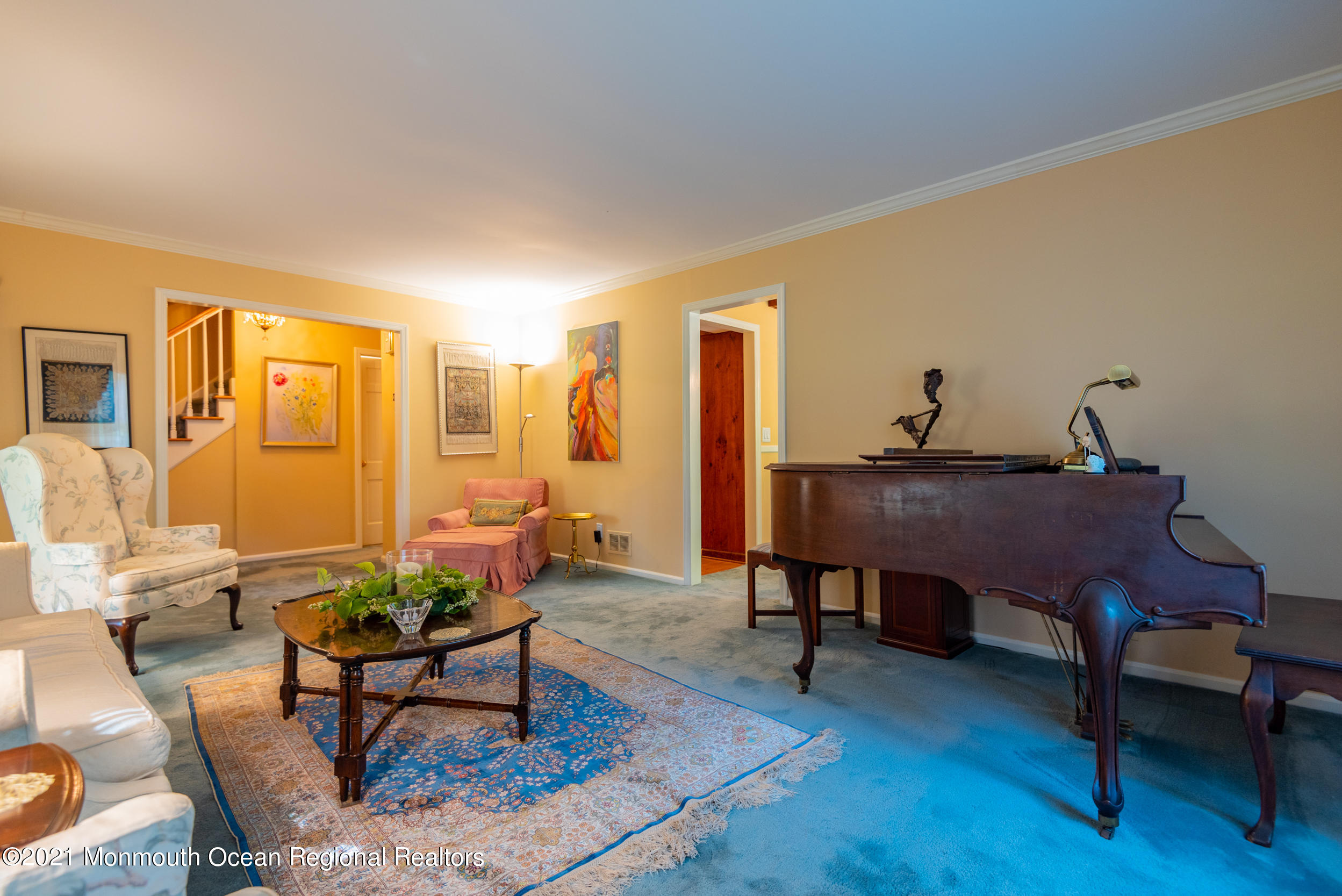 27 Miriam Drive Matawan, NJ 07747 - Photo 13 of 43 Living Room