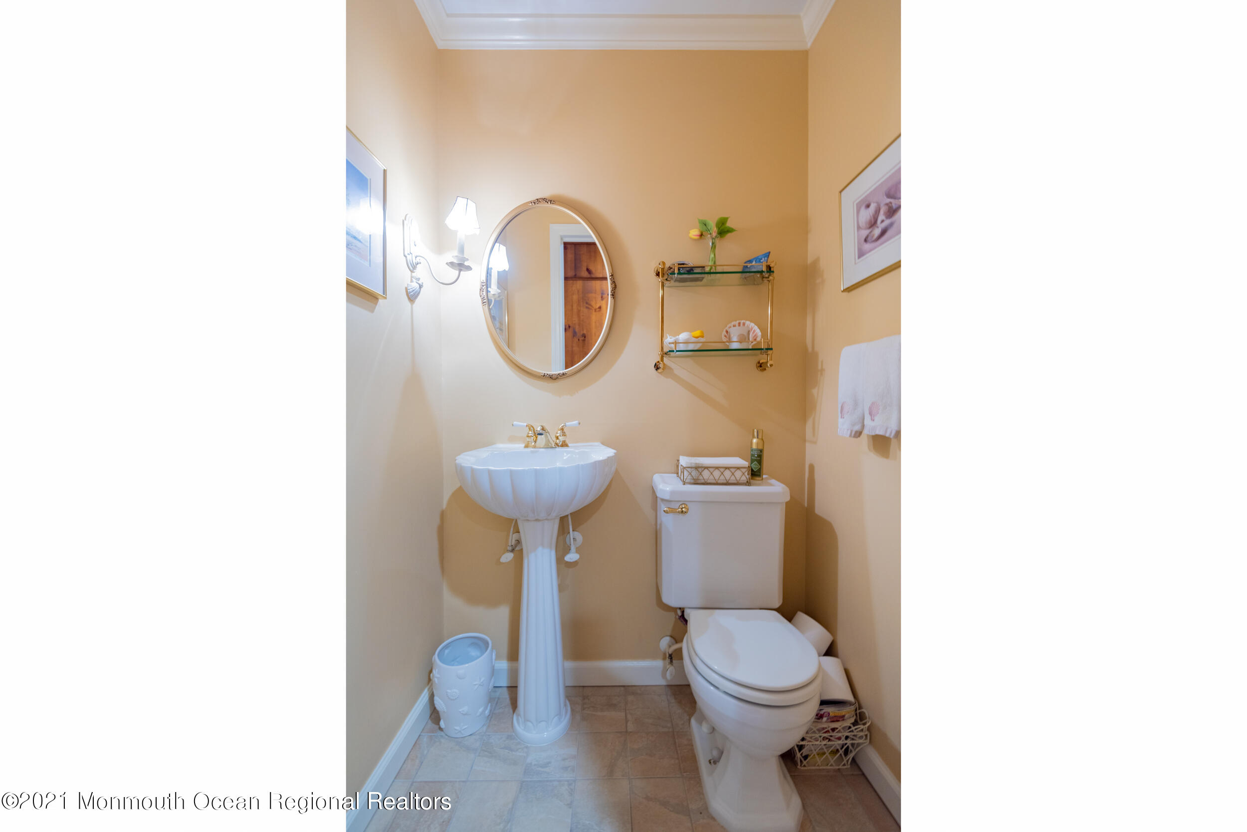 27 Miriam Drive Matawan, NJ 07747 - Photo 24 of 43 Powder Room
