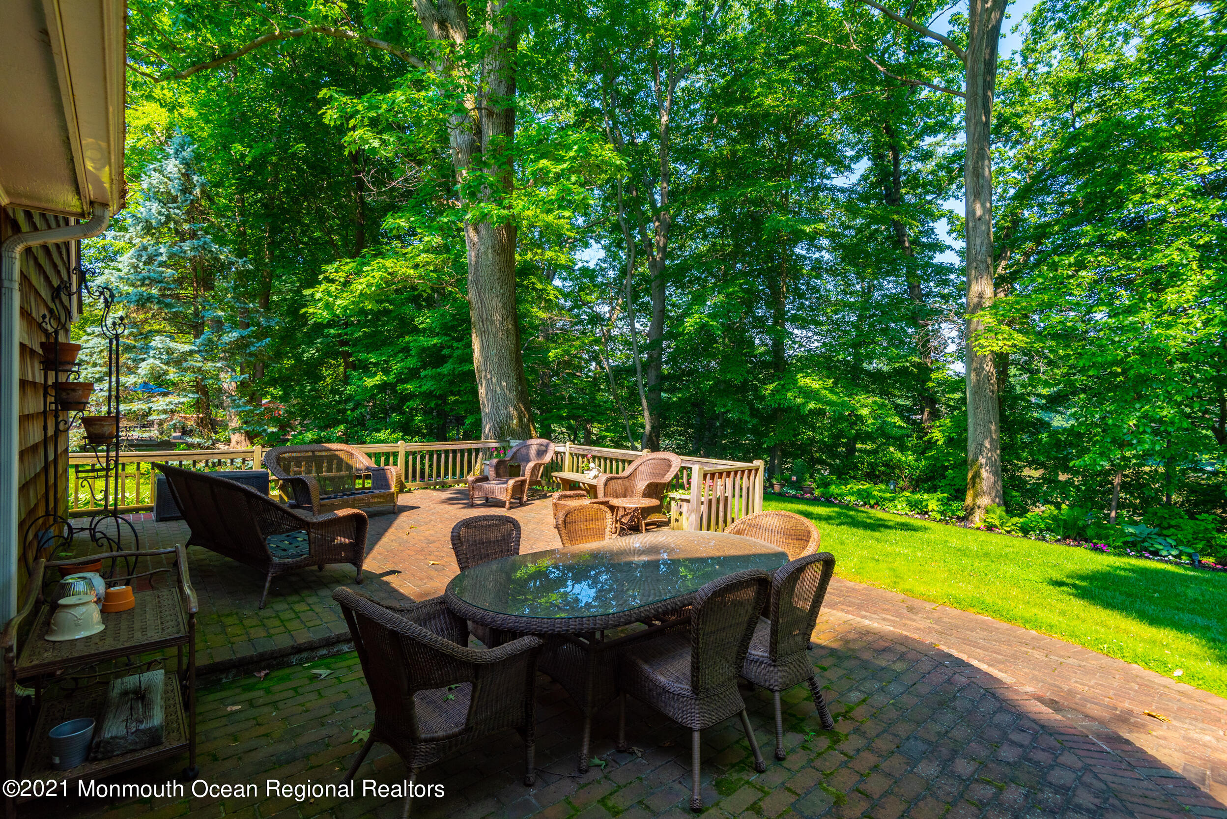 27 Miriam Drive Matawan, NJ 07747 - Photo 31 of 43 PROPERTY!