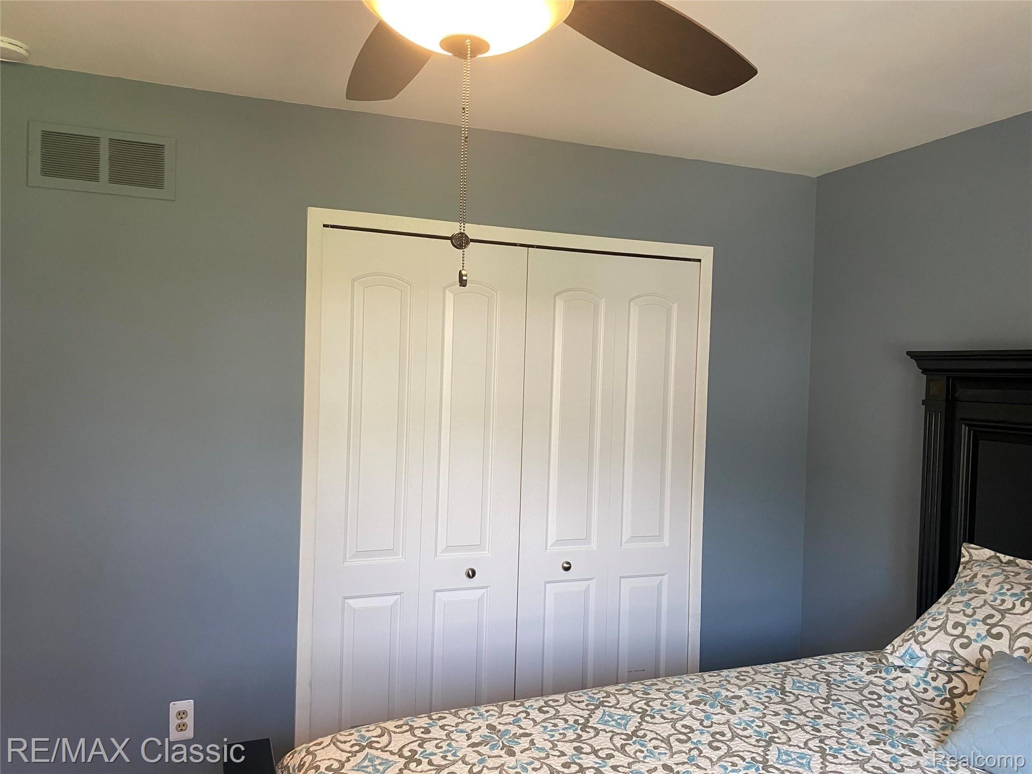 44026 Proctor Road Canton, MI 48188 - Photo 14 of 49 D - Master BR #4.jpeg