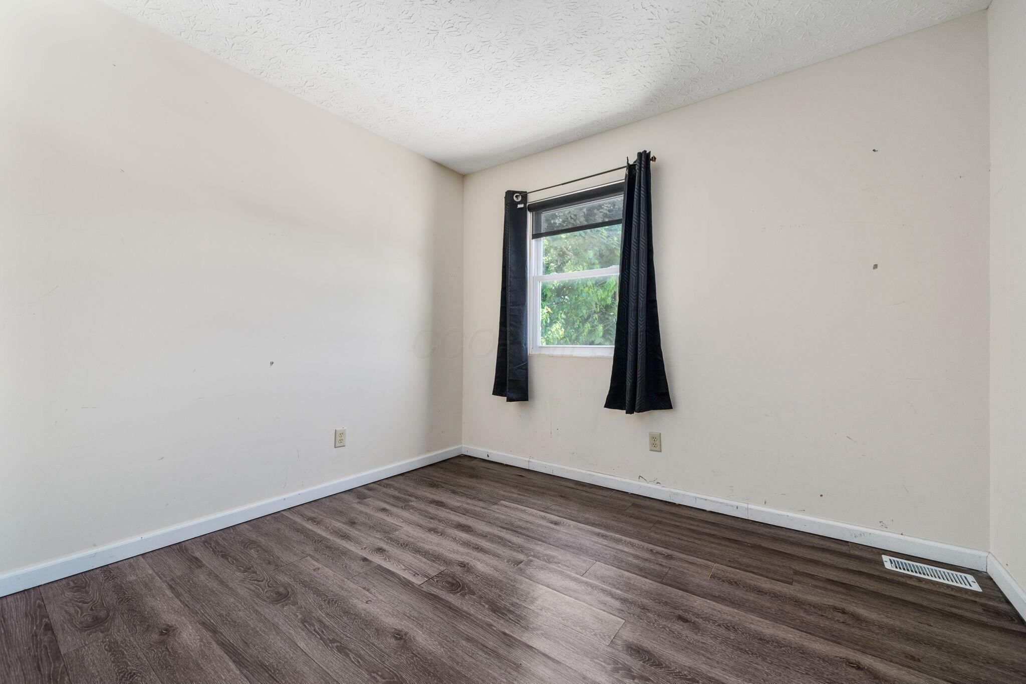1015 Lockbourne Road Columbus, OH 43206 - Photo 23 of 32 Gallery Image 23