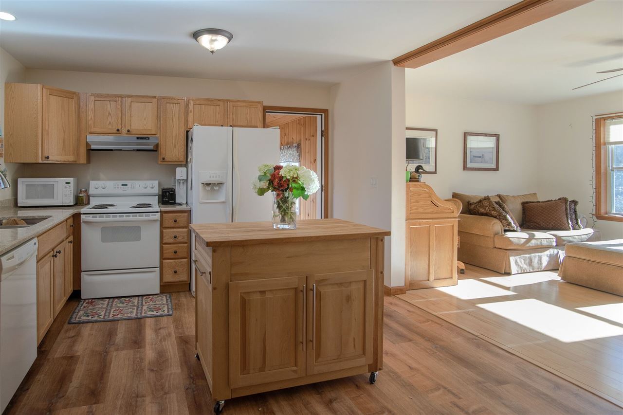 44 Jones Hill Road Newfane, VT 05351 - Photo 2 of 20