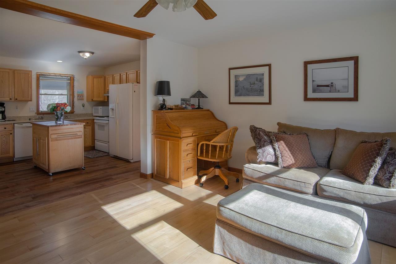 44 Jones Hill Road Newfane, VT 05351 - Photo 5 of 20
