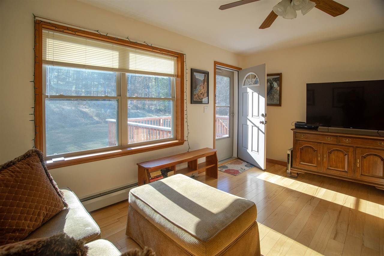 44 Jones Hill Road Newfane, VT 05351 - Photo 6 of 20