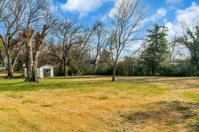 $307,000 | 208 Hickory Drive, Shelbyville, TN 37160