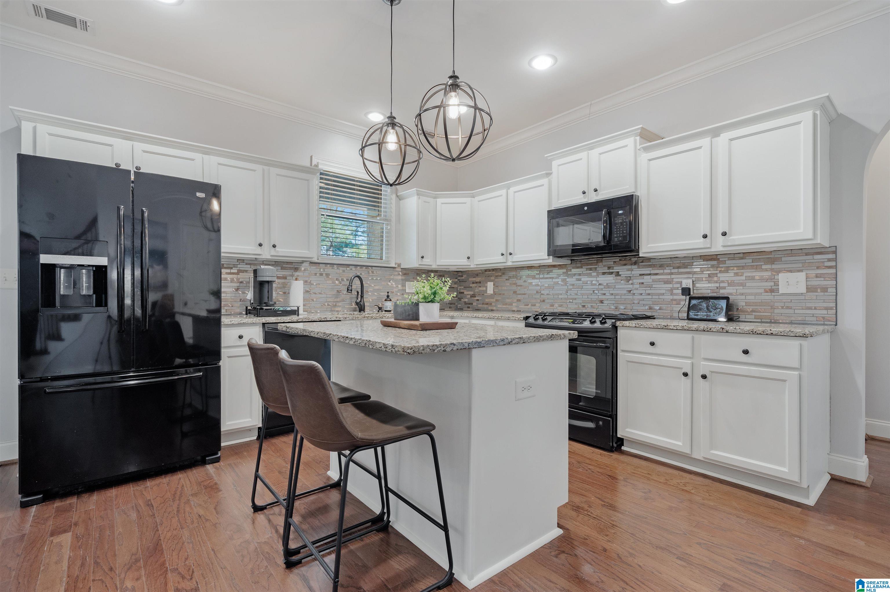 5220 Creekside Loop Birmingham, AL 35244 - Photo 8 of 38