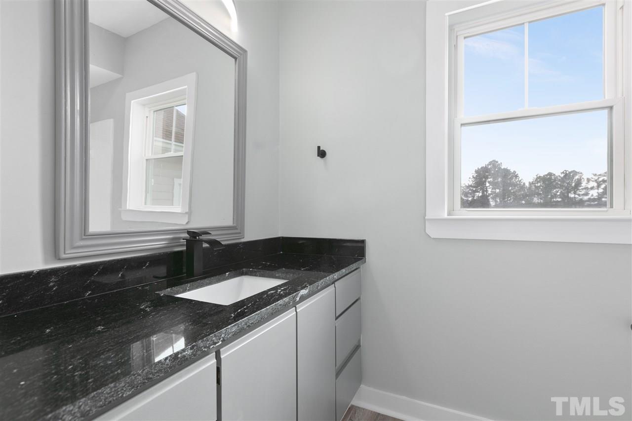 6000 Winterpointe Lane, Unit 302 Raleigh, NC 27606 - Photo 14 of 30 Gallery Image 14