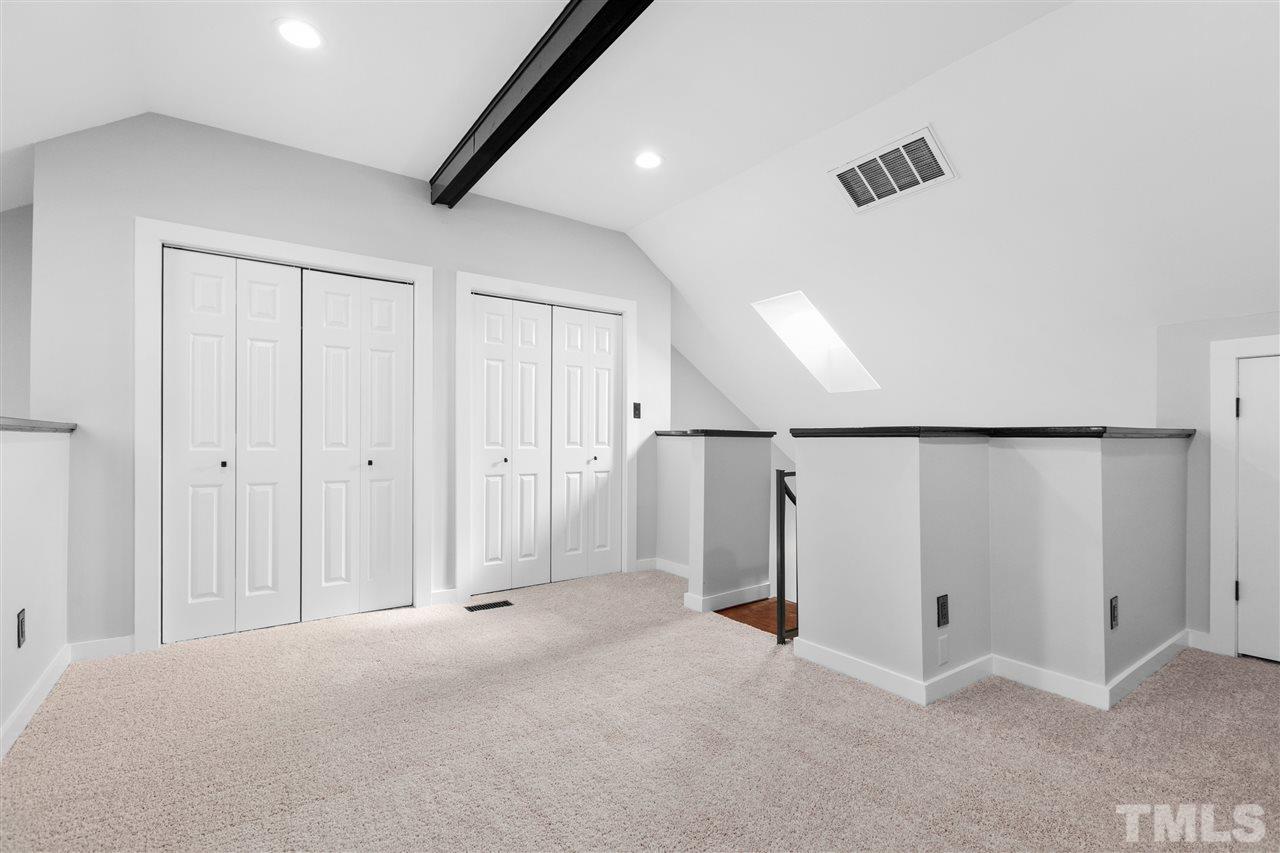 6000 Winterpointe Lane, Unit 302 Raleigh, NC 27606 - Photo 17 of 30 Gallery Image 17