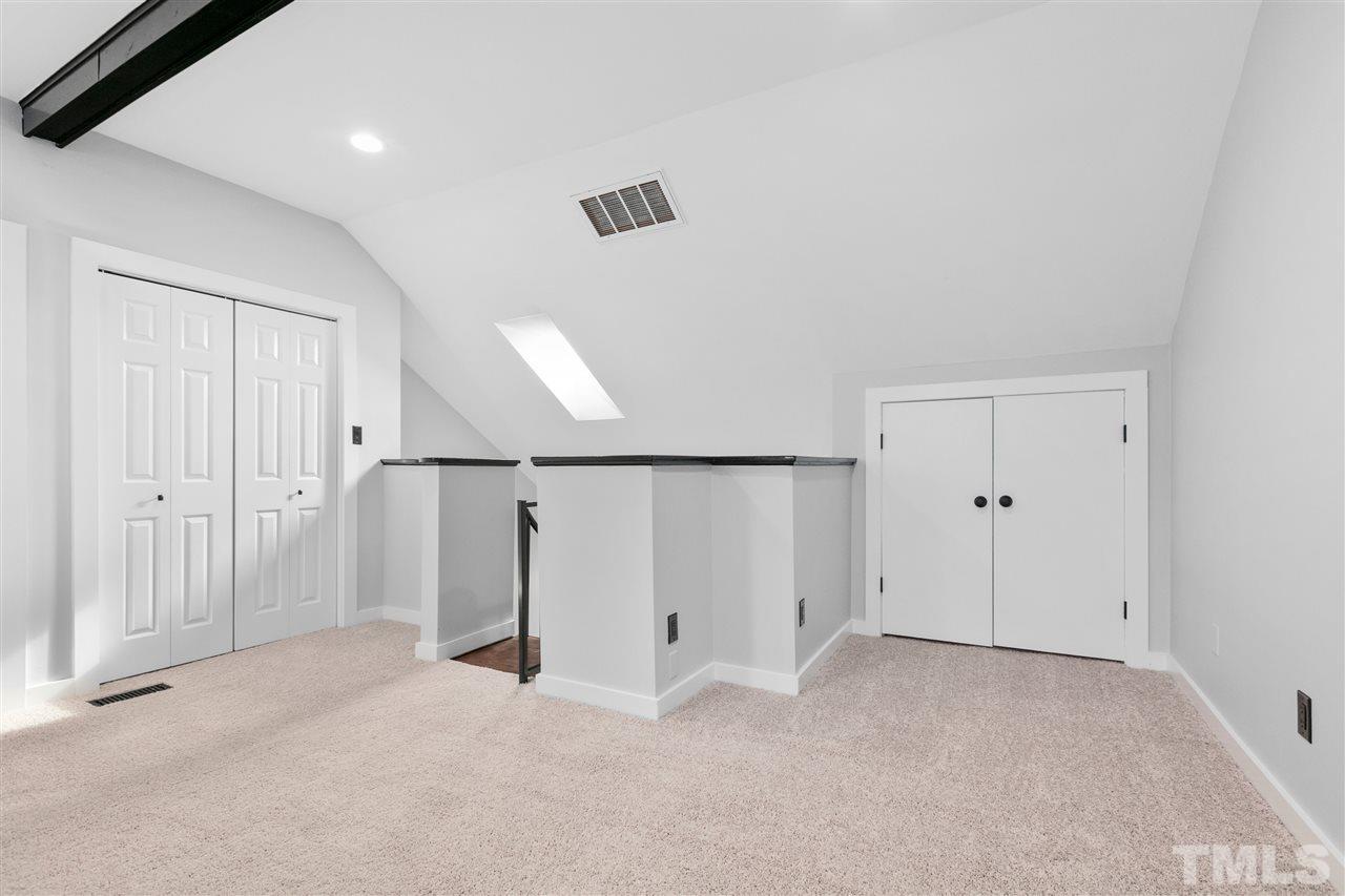6000 Winterpointe Lane, Unit 302 Raleigh, NC 27606 - Photo 18 of 30 Gallery Image 18