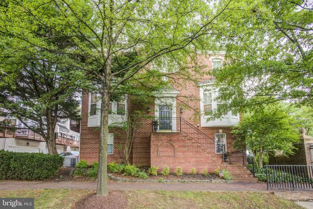 $760,000 | 103 Cameron Station Boulevard, Alexandria, VA 22304