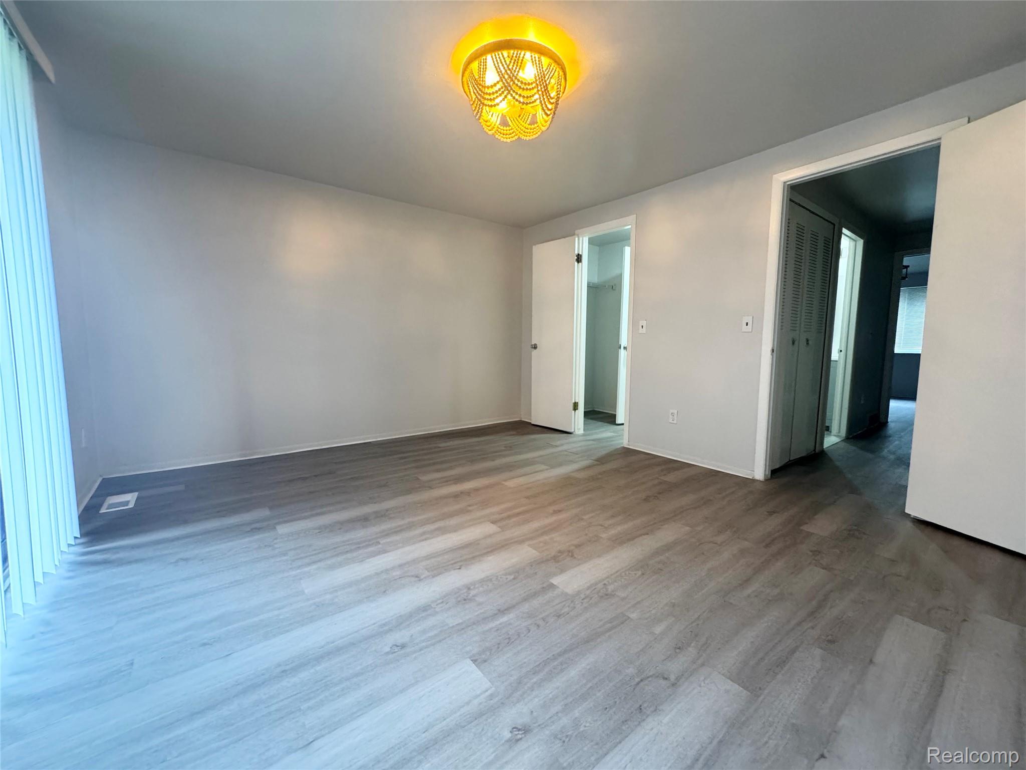 4386 15 Mile Road, Unit 64 Sterling Heights, MI 48310 - Photo 2 of 23 IMG_9567.jpeg