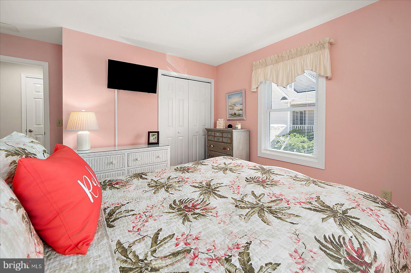10362 Keyser Point Road Ocean City, MD 21842 - Photo 40 of 51 Charming retreat with soft hues.