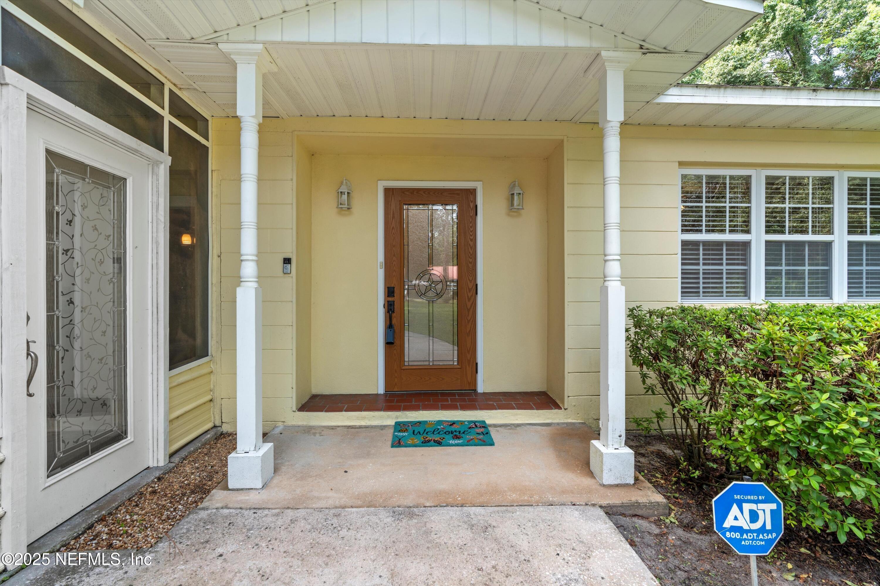 5764 Hurdia Road Jacksonville, FL 32244 - Photo 3 of 54 Entryway