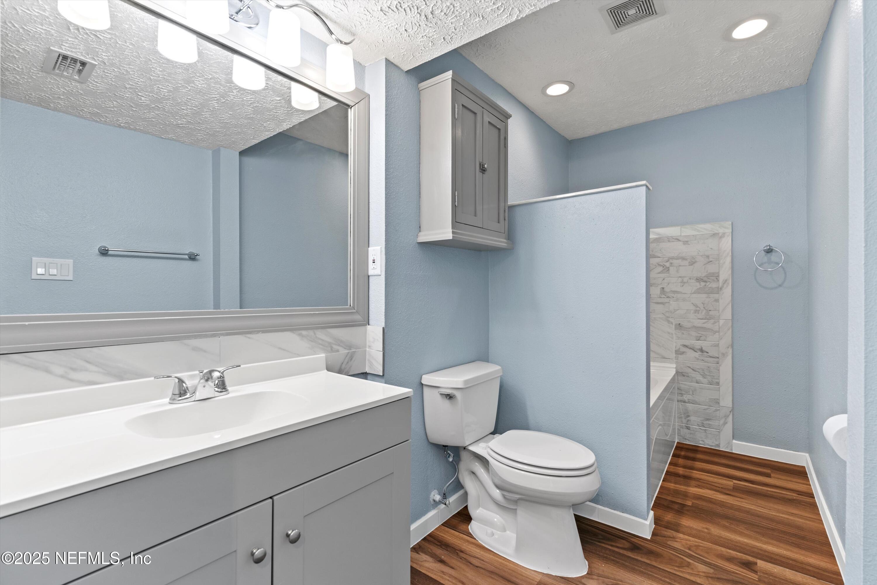 5764 Hurdia Road Jacksonville, FL 32244 - Photo 32 of 54 Bathroom