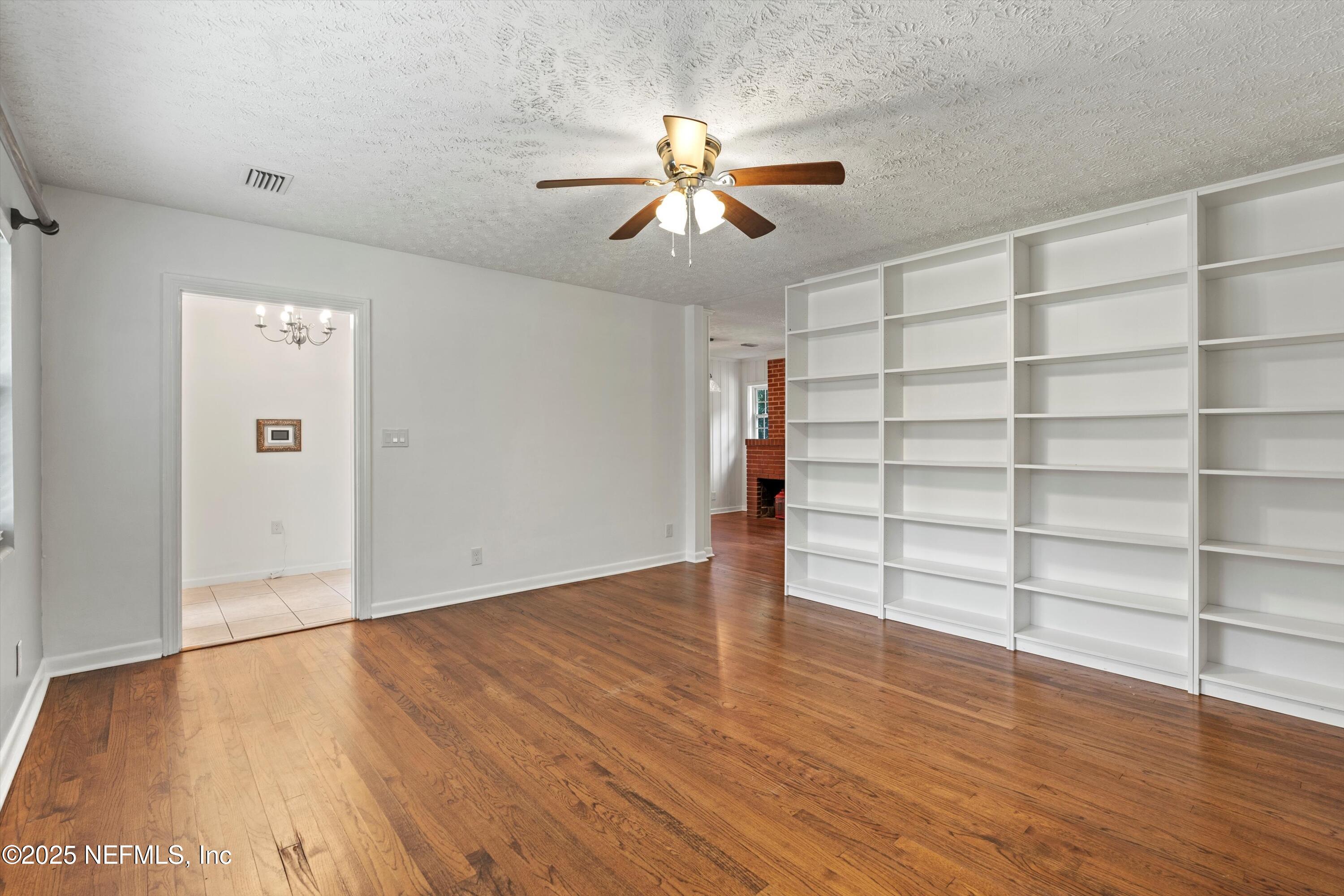 5764 Hurdia Road Jacksonville, FL 32244 - Photo 6 of 54 Living Room