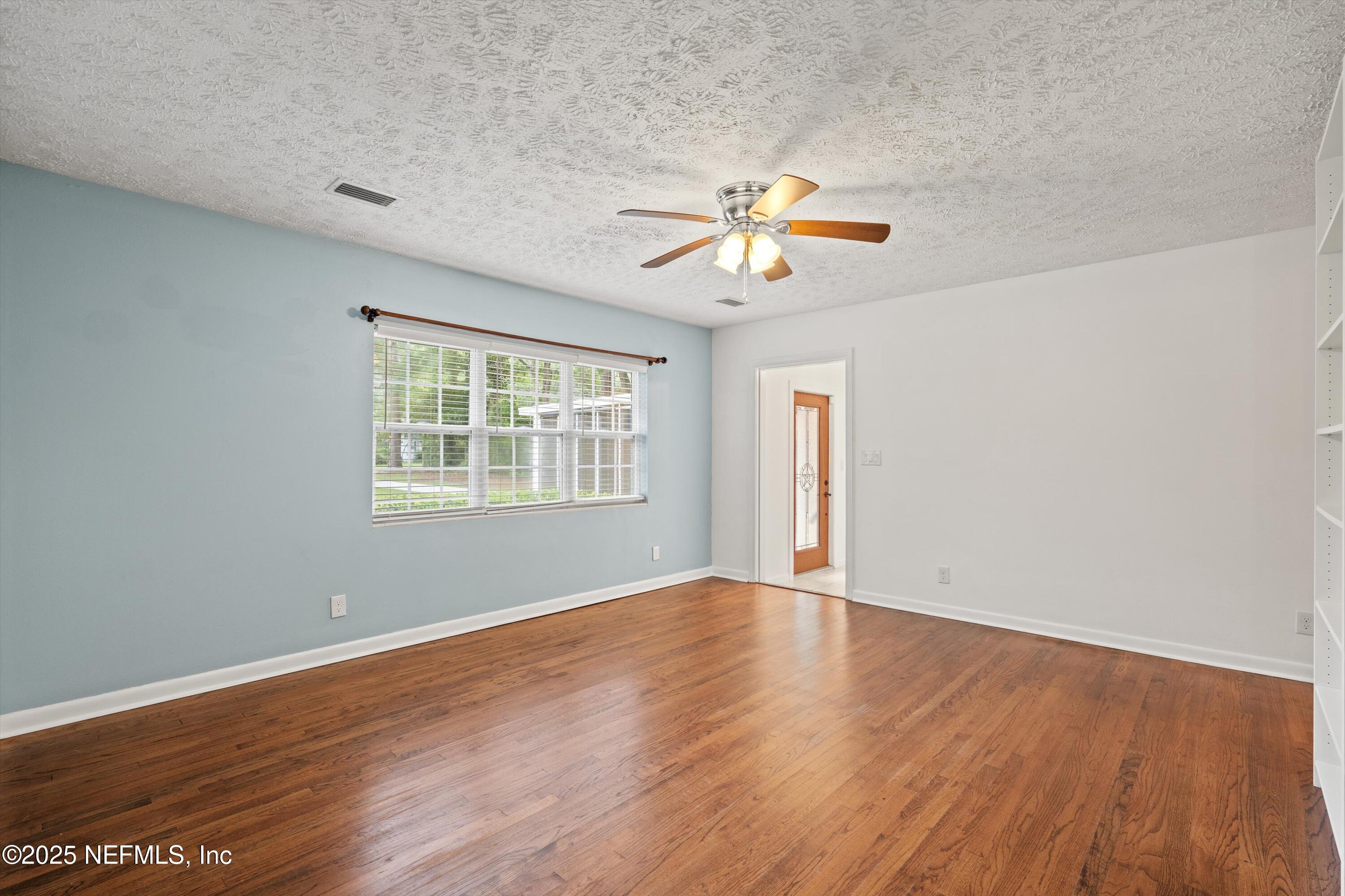 5764 Hurdia Road Jacksonville, FL 32244 - Photo 7 of 54 Living Room