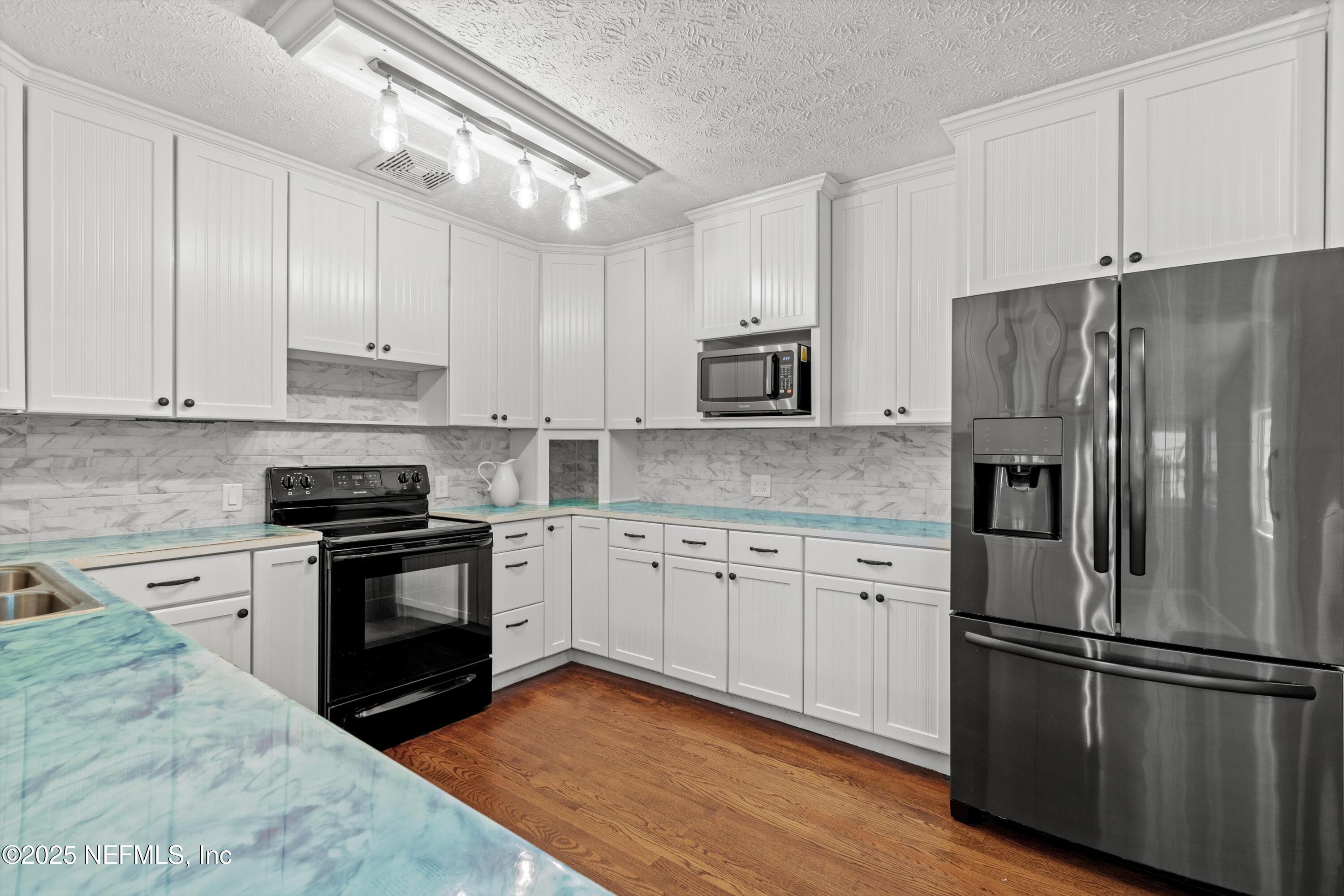 5764 Hurdia Road Jacksonville, FL 32244 - Photo 10 of 54 Kitchen