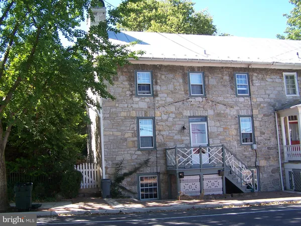 $1,250 | 403 403-apt A Braddock Street South, Unit A, Winchester, VA 22601