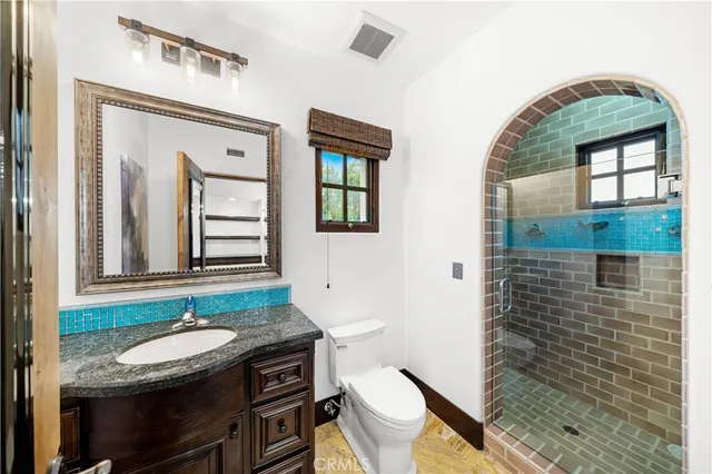 a view of an entryway