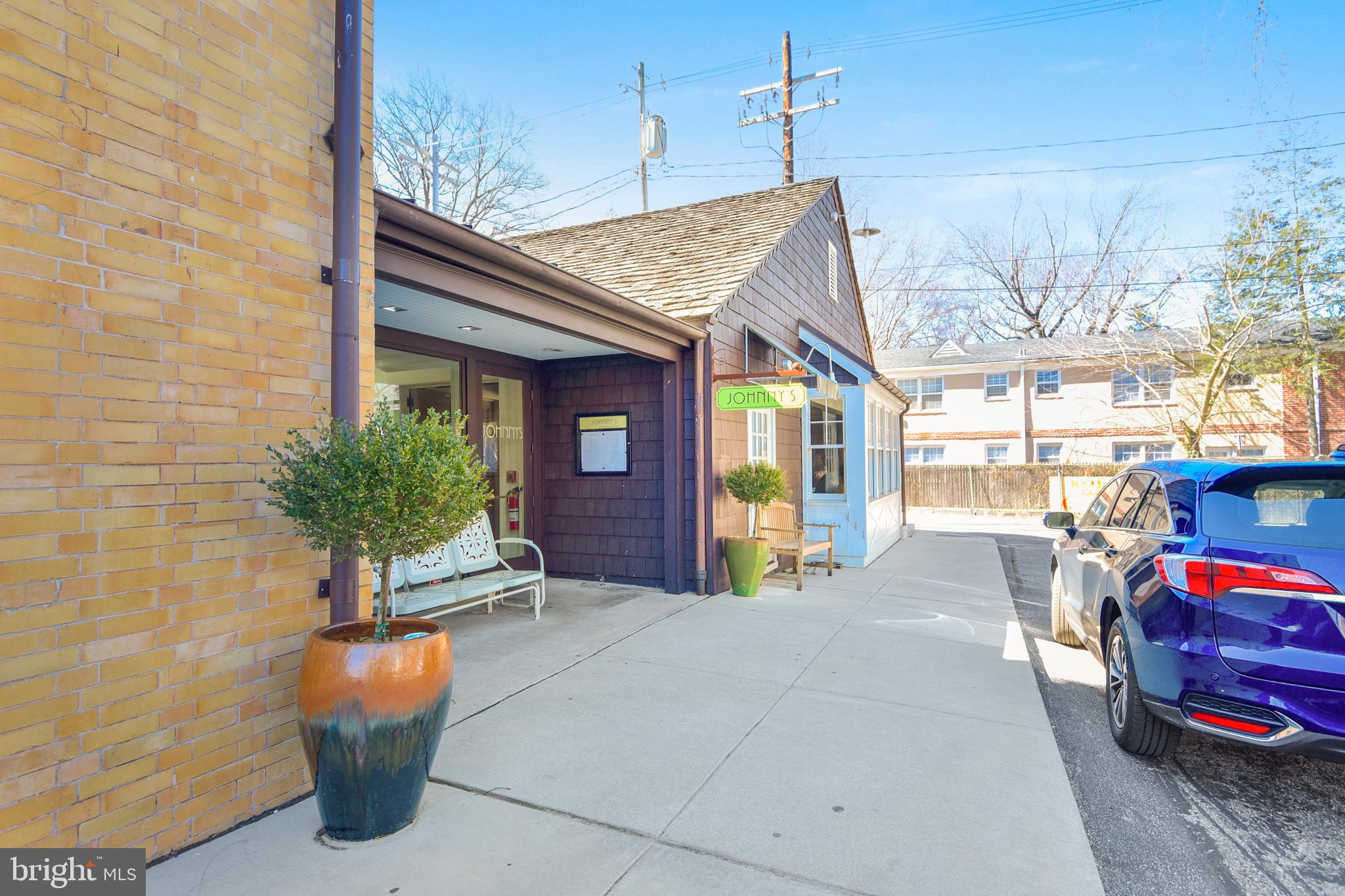 6 Upland Road, Unit K2 L2 Baltimore, MD 21210 - Photo 55 of 55 Johnny's restaurant