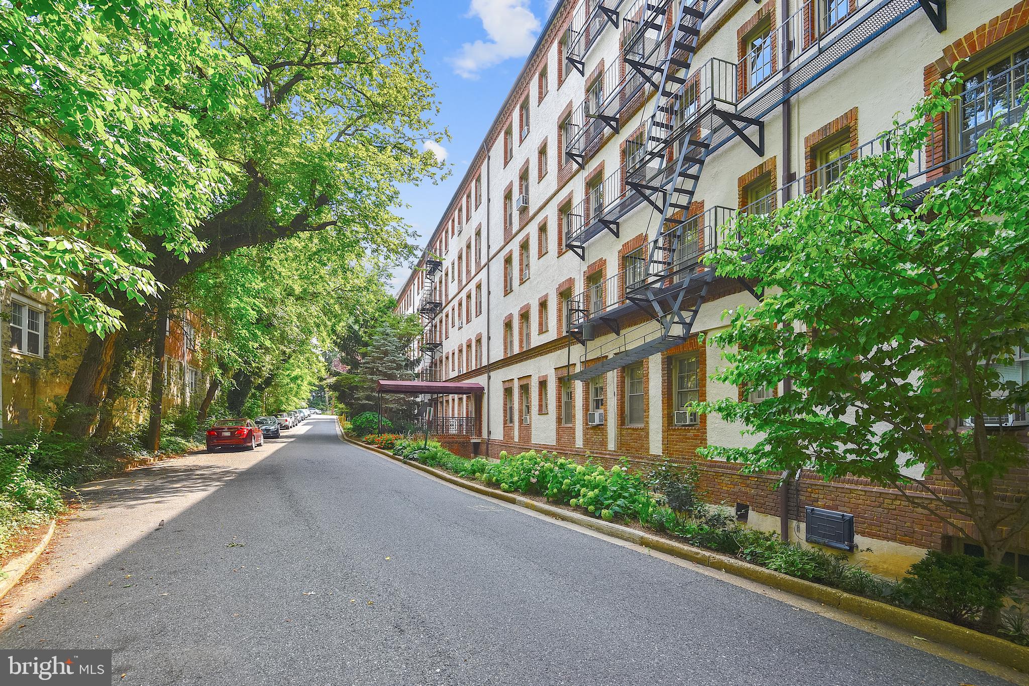 6 Upland Road, Unit K2 L2 Baltimore, MD 21210 - Photo 10 of 55 Additional parking behind building # 4