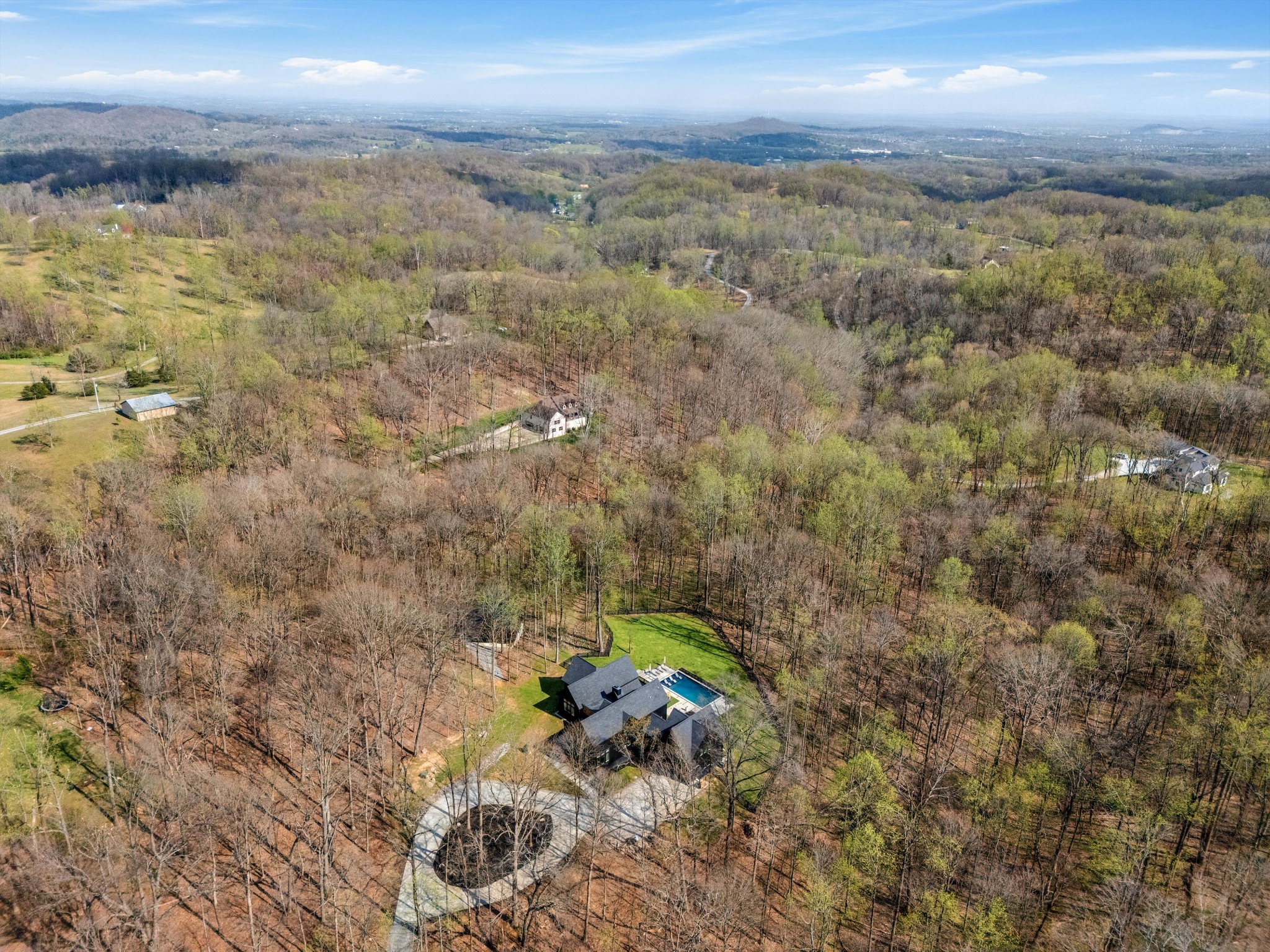 925 Weeping Willow Road, Unit D Hendersonville, TN 37075 - Photo 53 of 73 a view of a yard