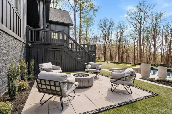 $2,800,000 | 925 Weeping Willow Road, Unit D, Hendersonville, TN 37075
