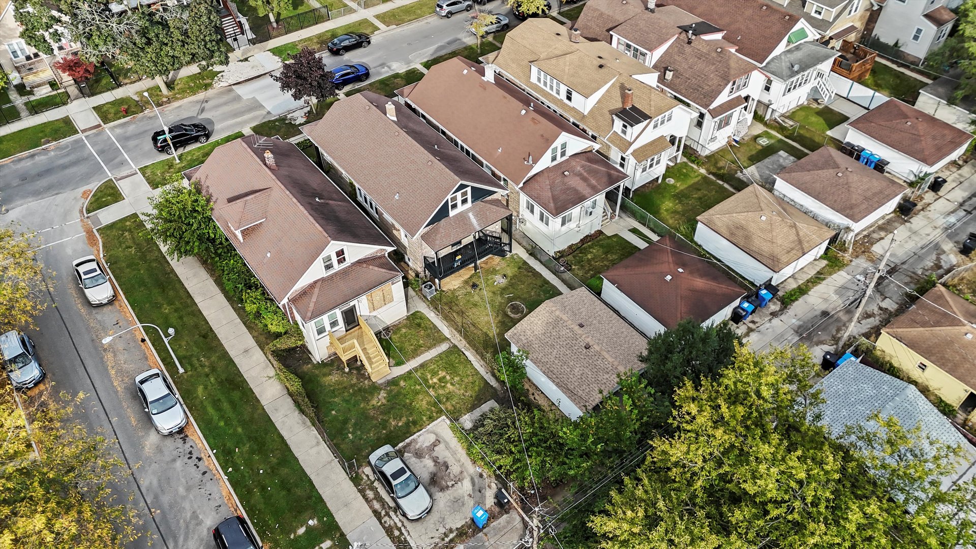 7955 South Colfax Avenue Chicago, IL 60617 - Photo 33 of 43 an aerial view of residential houses with outdoor space