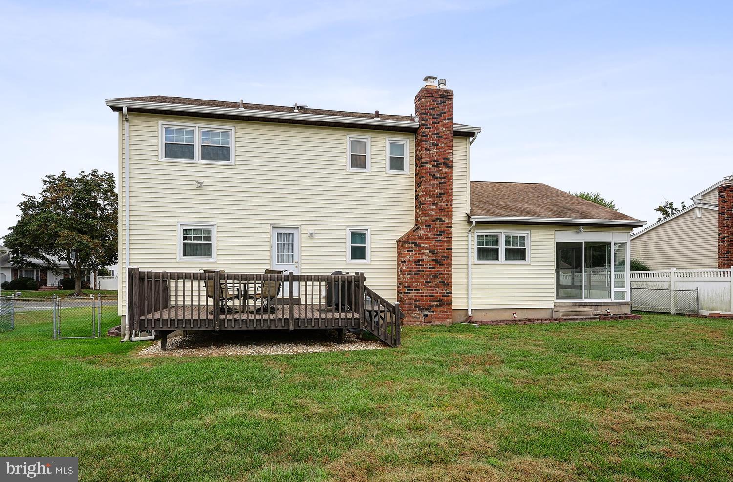 21 Weyburne Road Hamilton, NJ 08690 - Photo 3 of 41