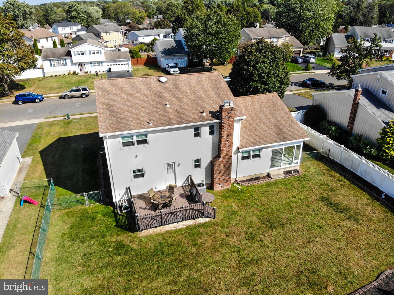 21 Weyburne Road Hamilton, NJ 08690 - Photo 5 of 41