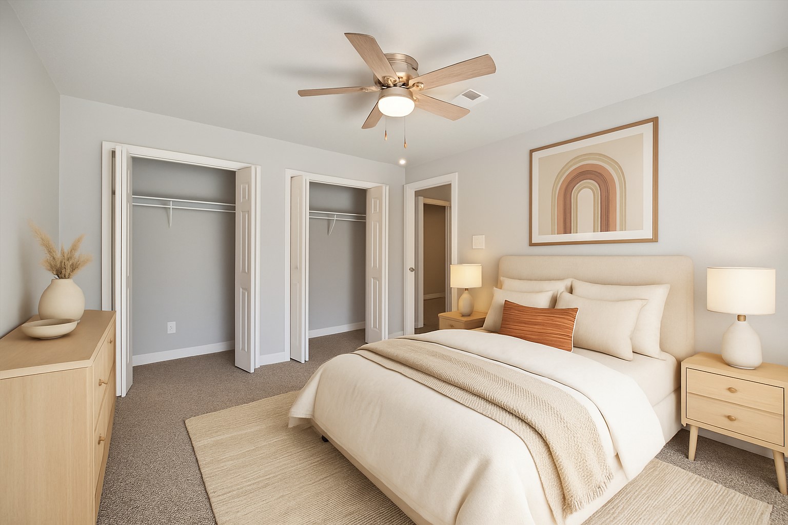 4523 Keystone Street Houston, TX 77021 - Photo 6 of 23 a bedroom with a bed and a lamp