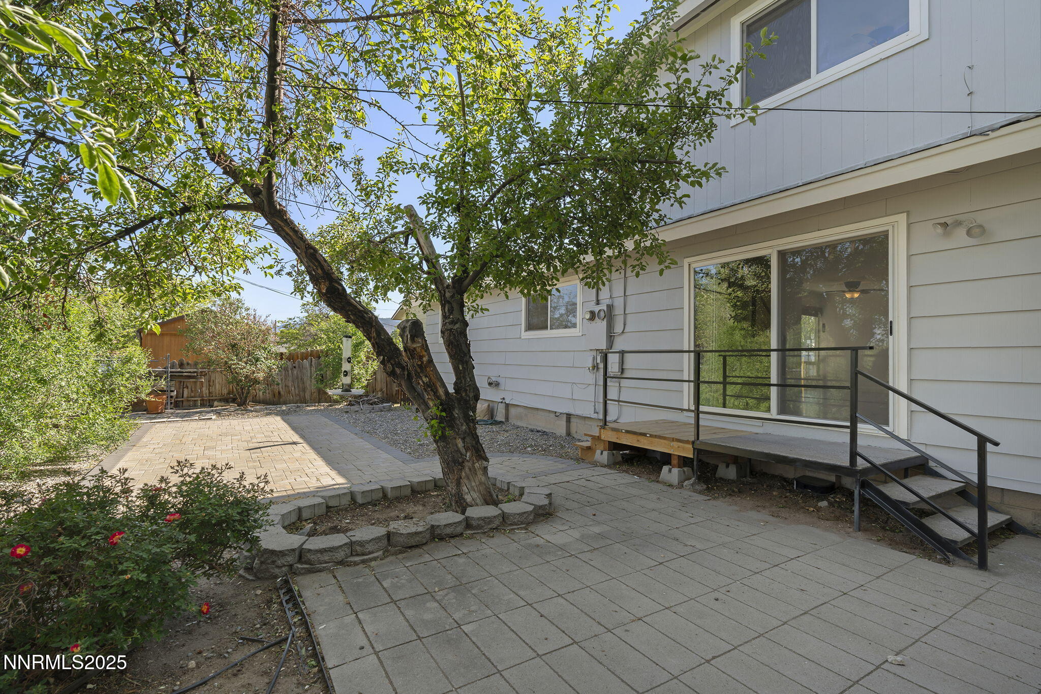1420 Exeter Way Reno, NV 89503 - Photo 34 of 34 a view of backyard with green space