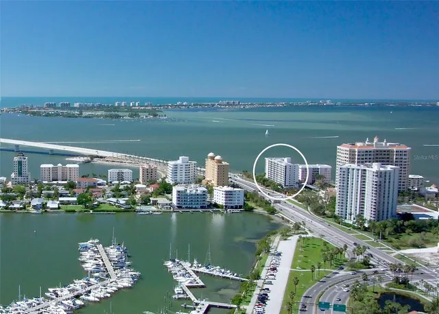 $895,000 | 11 Sunset Drive, Unit 505, Sarasota, FL 34236