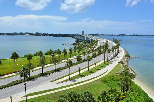 $895,000 | 11 Sunset Drive, Unit 505, Sarasota, FL 34236