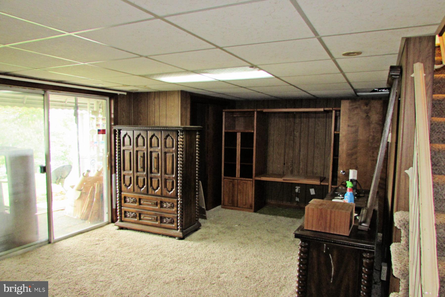 208 Maple Street Lebanon, PA 17046 - Photo 13 of 15 Family Room