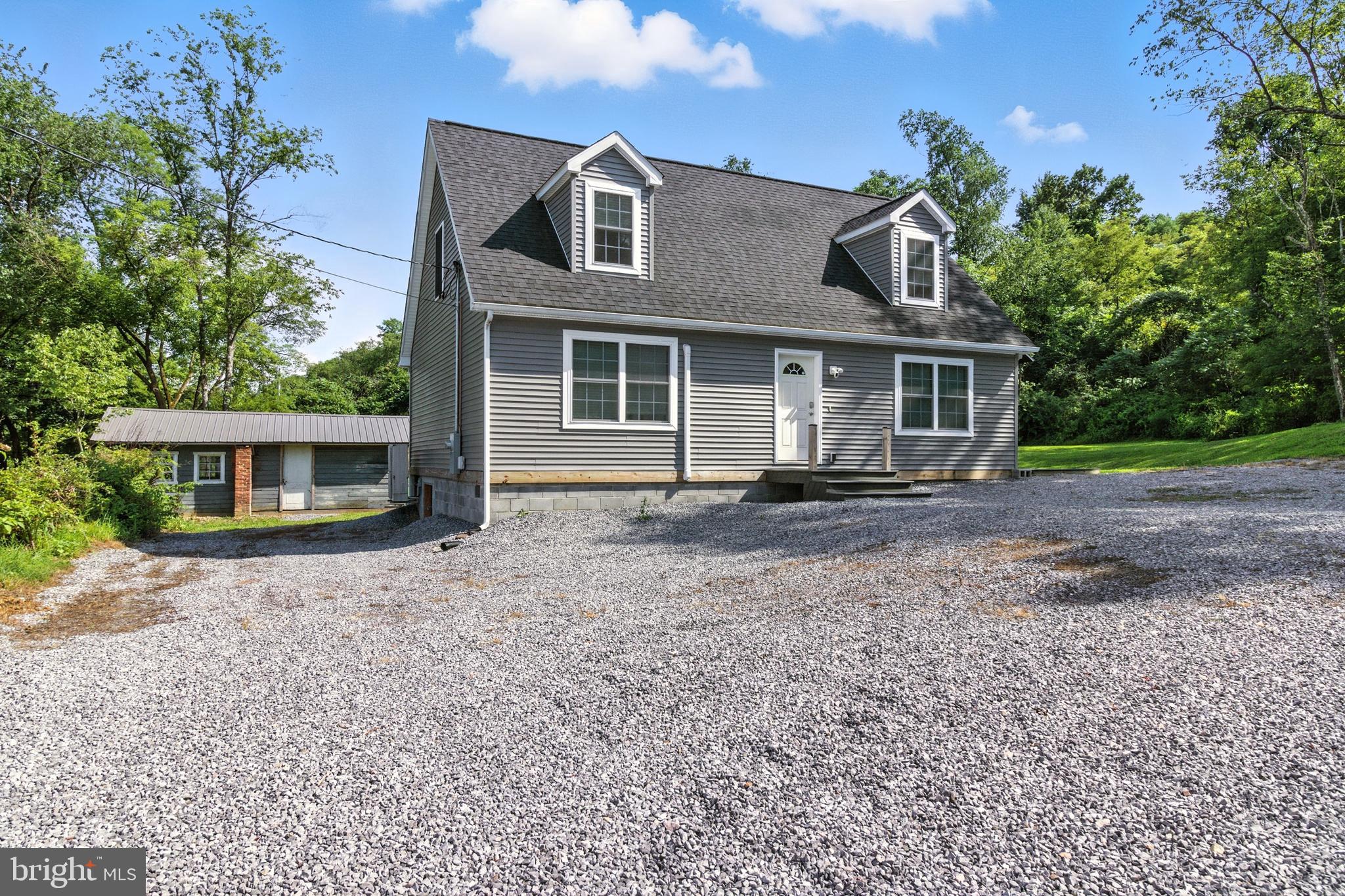 61 Pry Avenue Glen Richey, PA 16837 - Photo 4 of 35