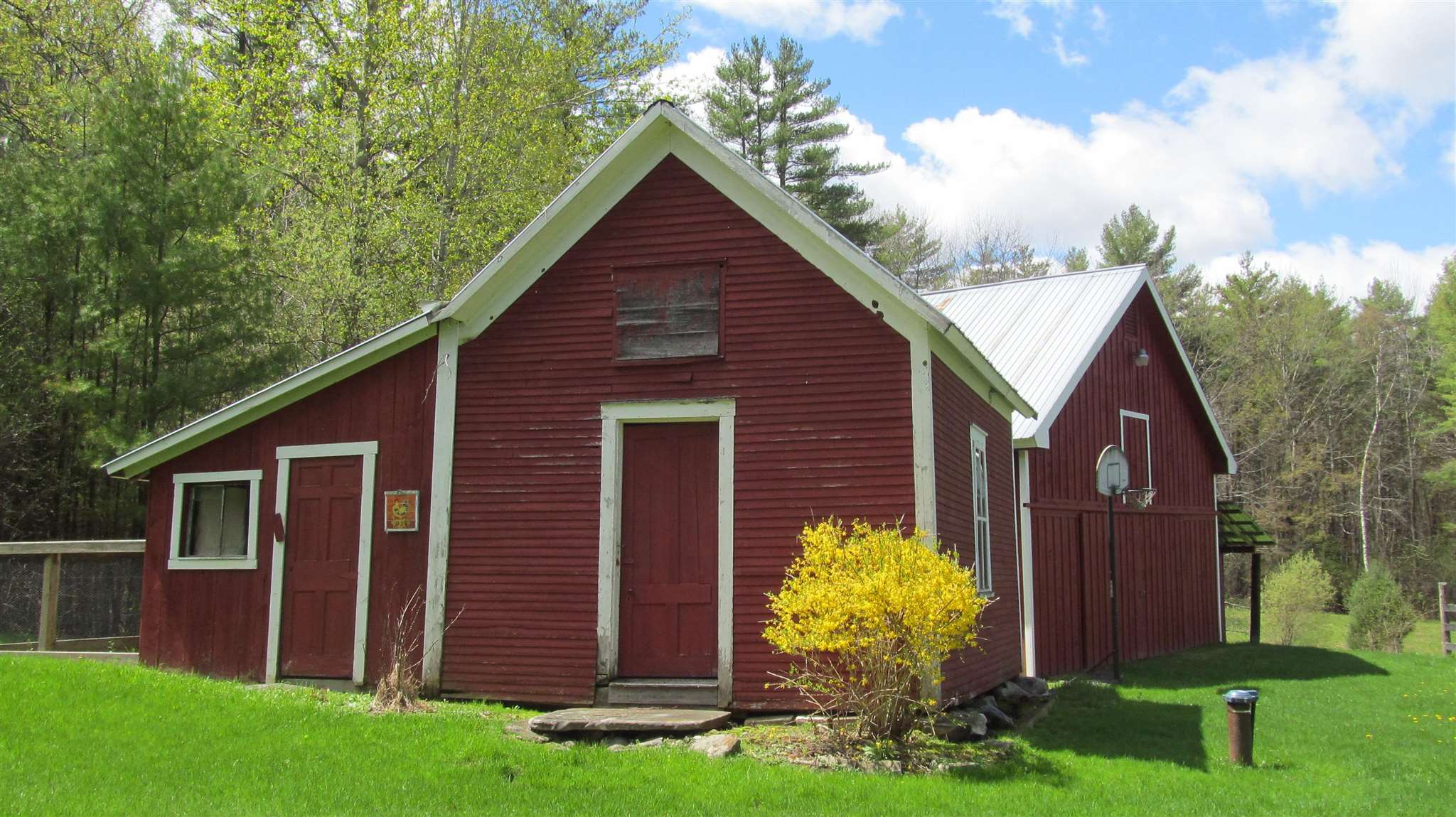 696 Boardman Hill Road West Rutland, VT 05777 - Photo 3 of 40 Gallery Image 3