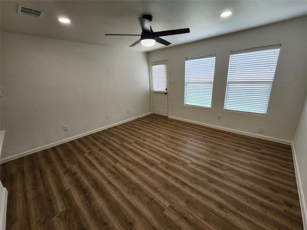 12808 Kingsgate Drive Rhome, TX 76078 - Photo 16 of 40