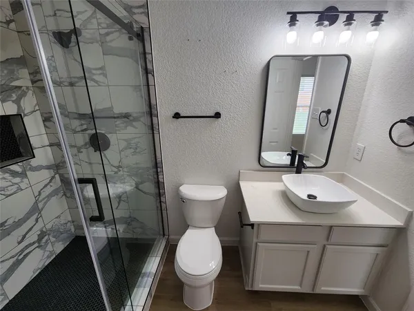 $2,000 | 12808 Kingsgate Drive, Rhome, TX 76078