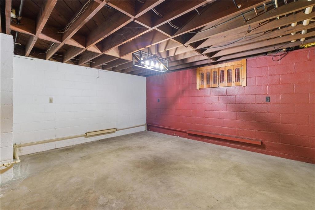 312 Flatwoods Road Vanderbilt, PA 15486 - Photo 41 of 50 a view of an empty room